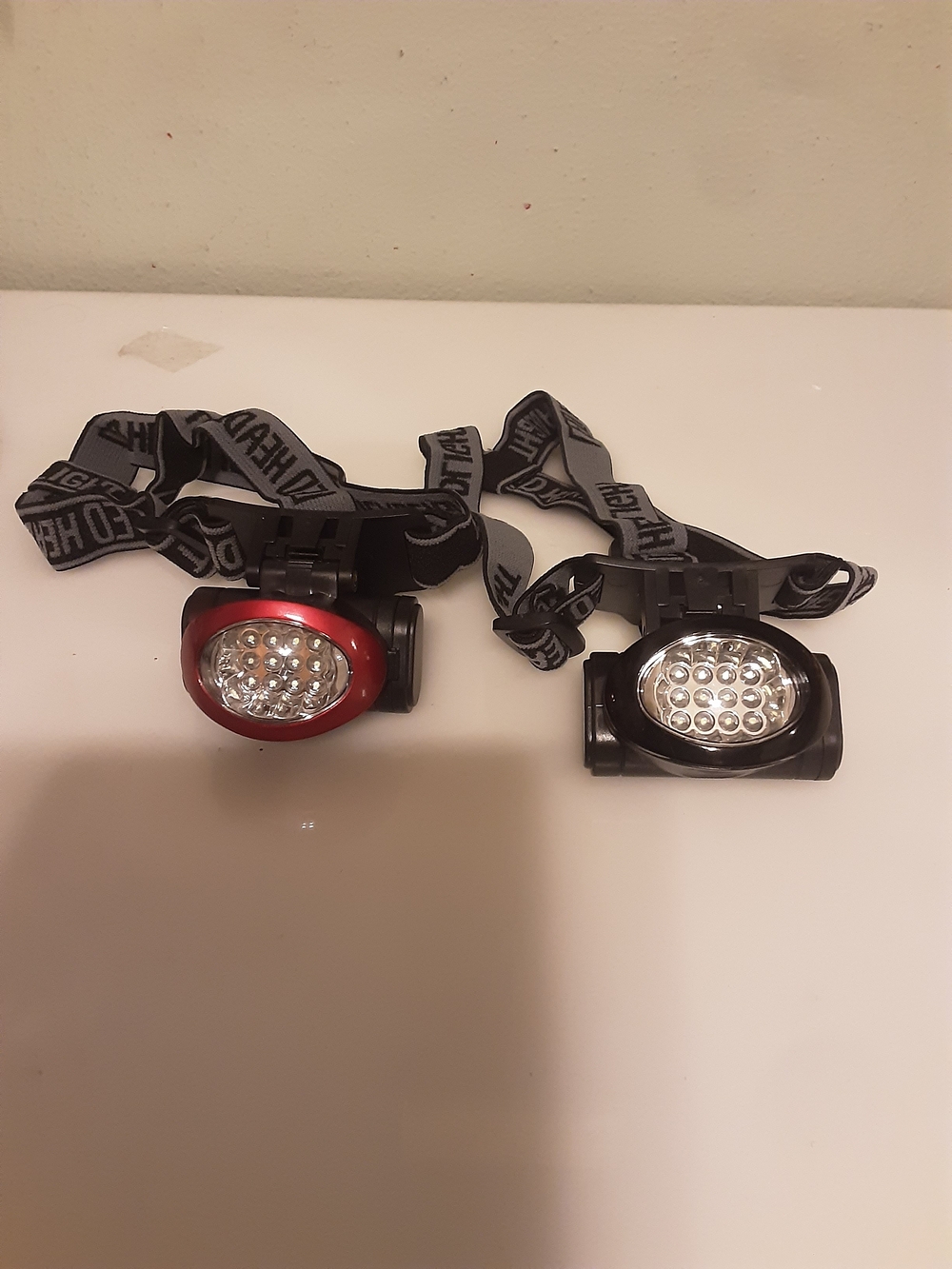 1 Pc Headlamp 12 LED 3 Mode Red Or Black Portable Head Lamp Flashlight (34)